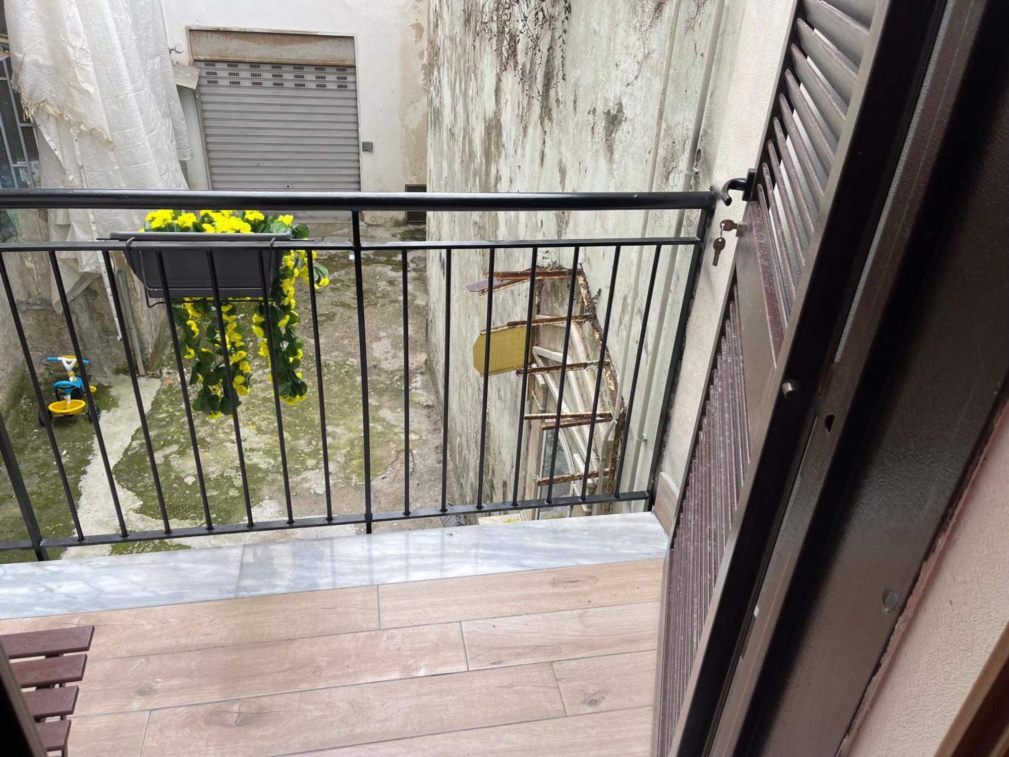 ホテル Lux House Naples Airport エクステリア 写真